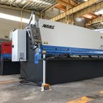 hidraulični stroj za rezanje 12 mm čelična ploča za rezanje 2500mm