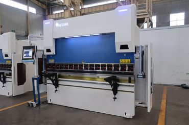 pritisnite kočnicu s 3 cilindra